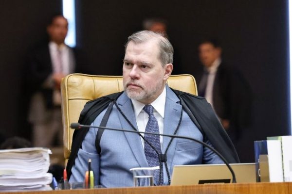 Toffoli retira acesso da CPMI do INSS a dados sigilosos de dono do Banco Master